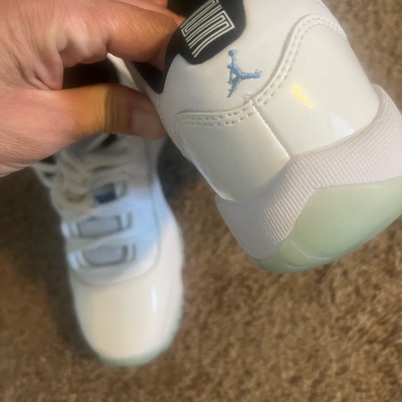 jordan 11 retro low legend blue size 3.5 youth - Picture 12 of 15